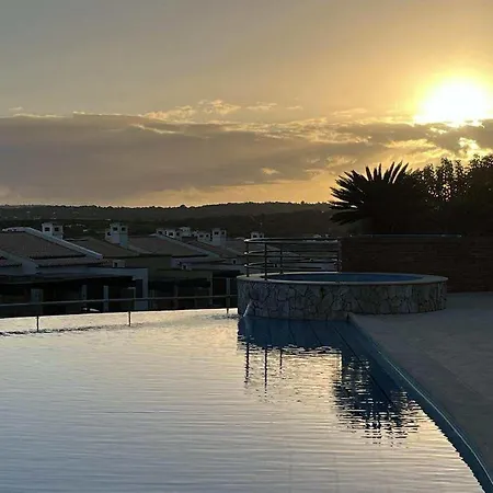 Calma - Oasis - Lagos, Villa *