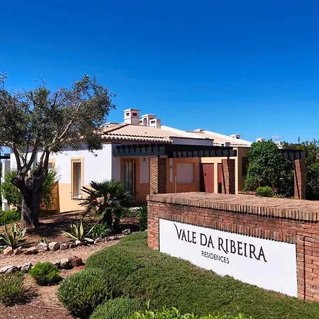 Villa Calma - Oasis - Lagos, *